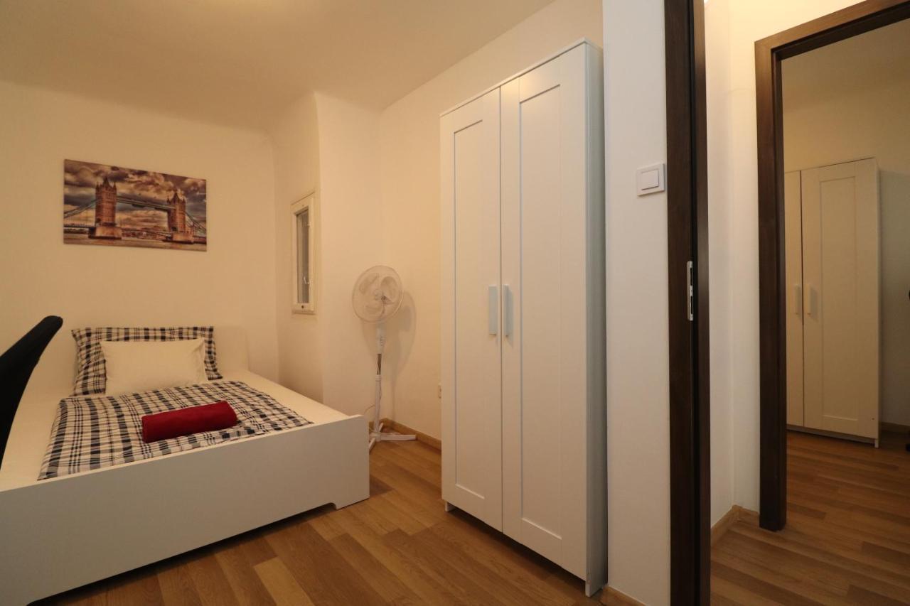New Guest House A In Kiraly Street 106 Budapest Exterior foto