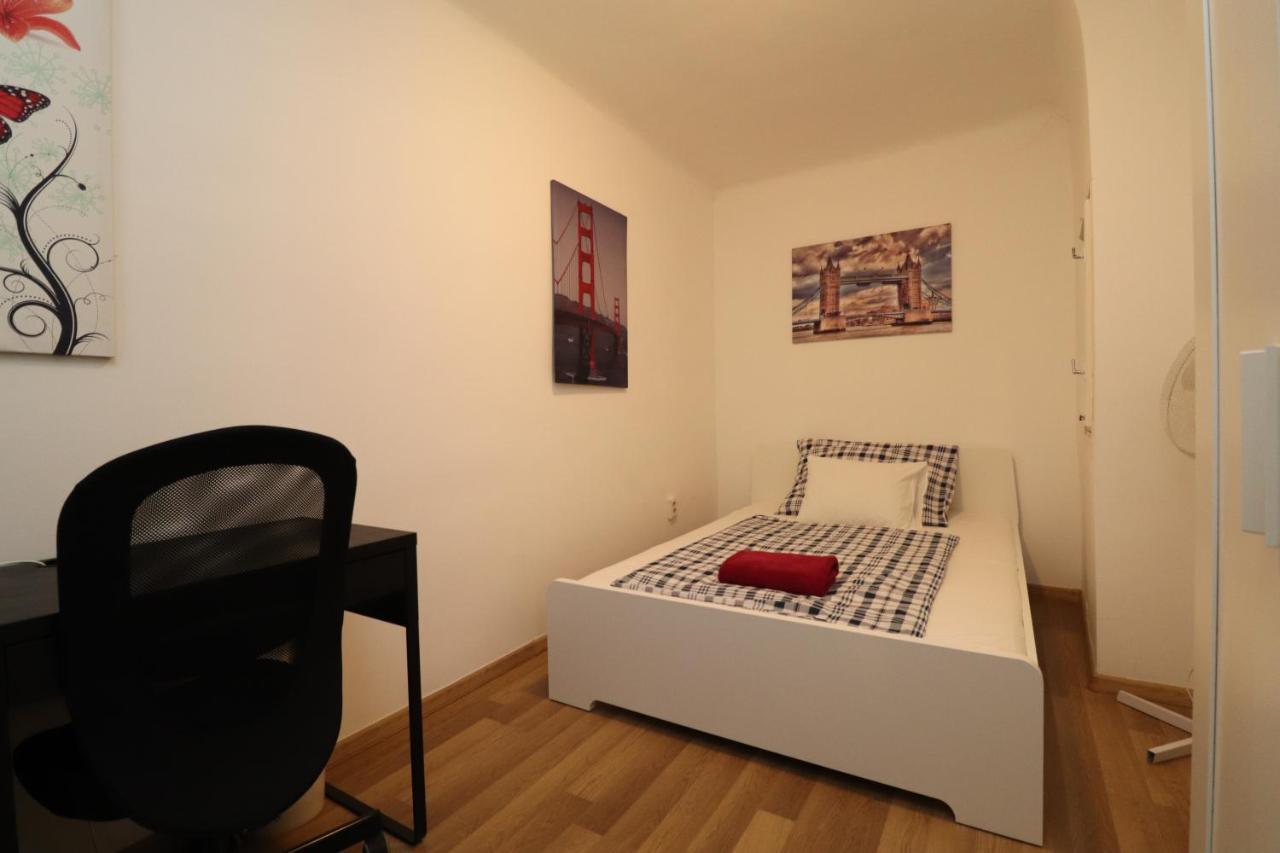 New Guest House A In Kiraly Street 106 Budapest Exterior foto